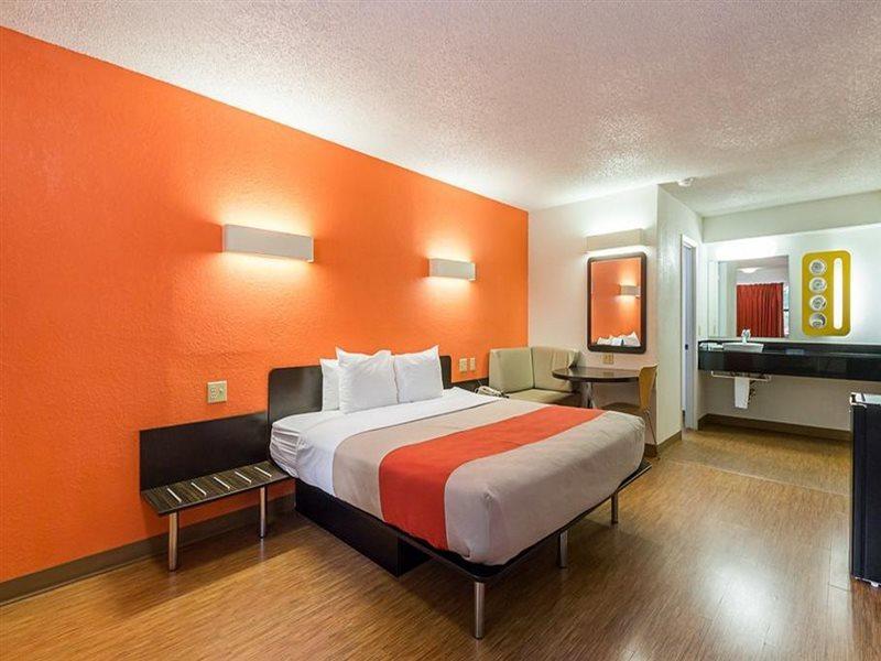 Motel 6-Boerne, Tx ภายนอก รูปภาพ