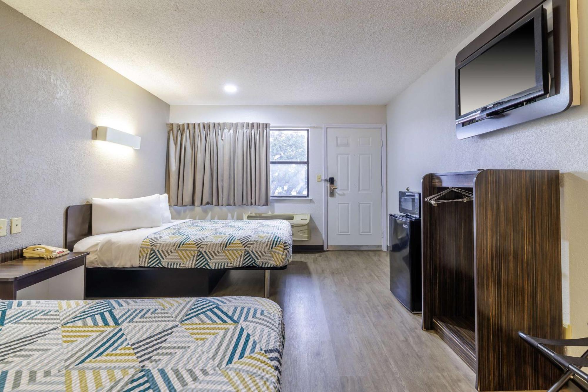 Motel 6-Boerne, Tx ภายนอก รูปภาพ