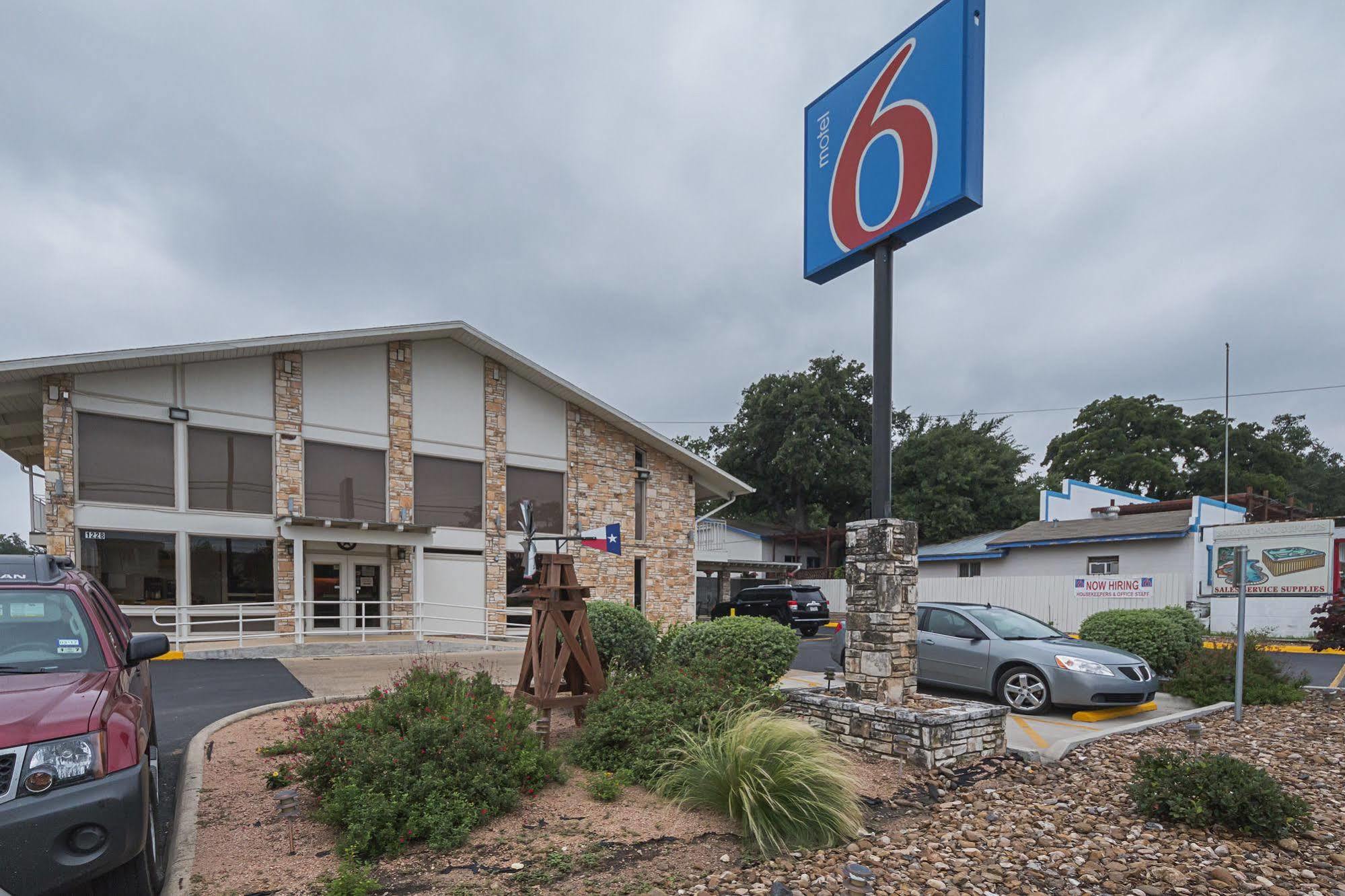 Motel 6-Boerne, Tx ภายนอก รูปภาพ