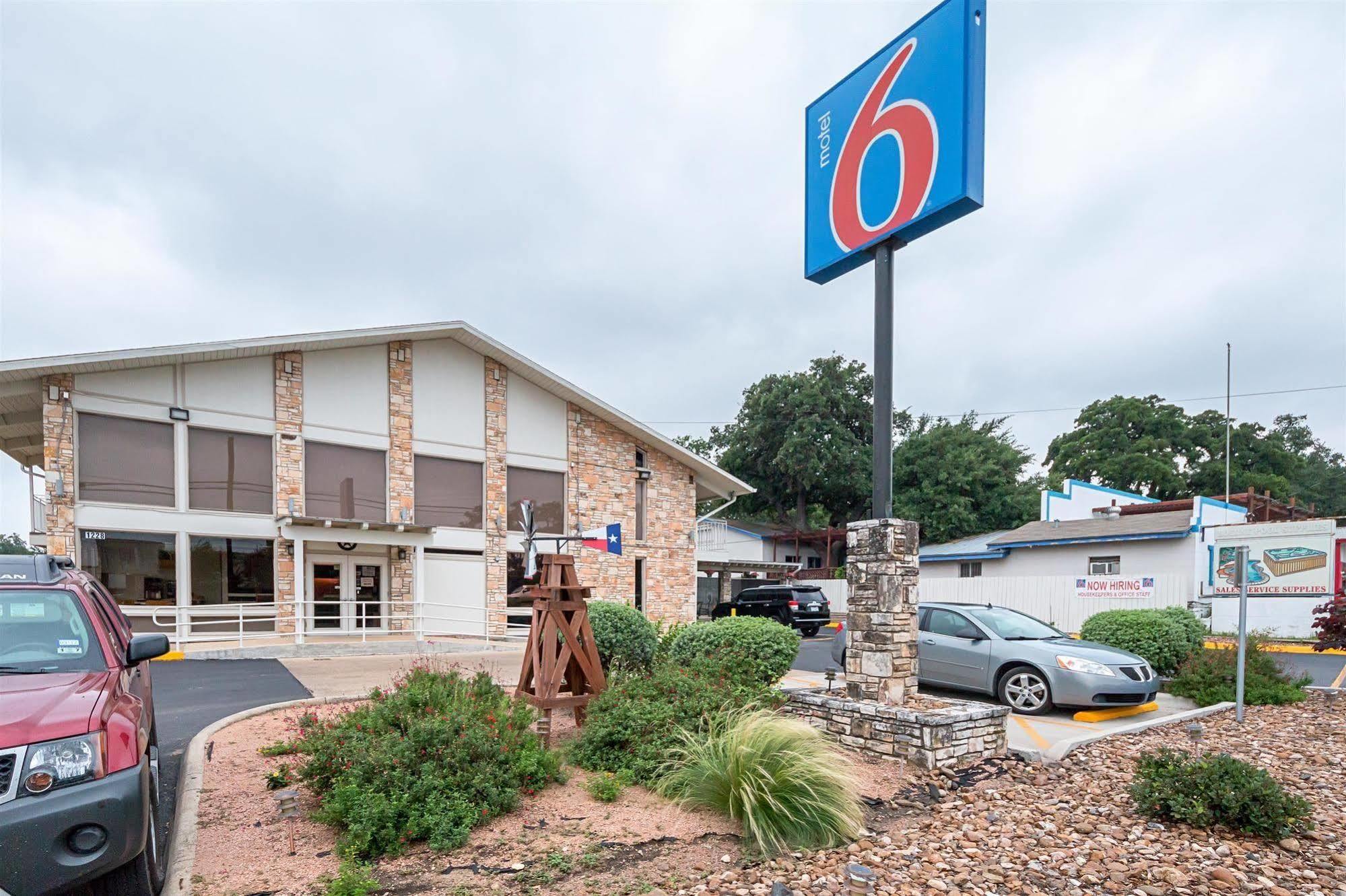 Motel 6-Boerne, Tx ภายนอก รูปภาพ