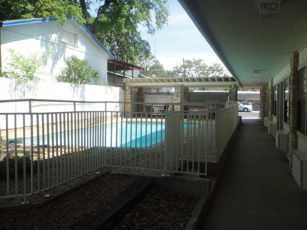 Motel 6-Boerne, Tx ภายนอก รูปภาพ