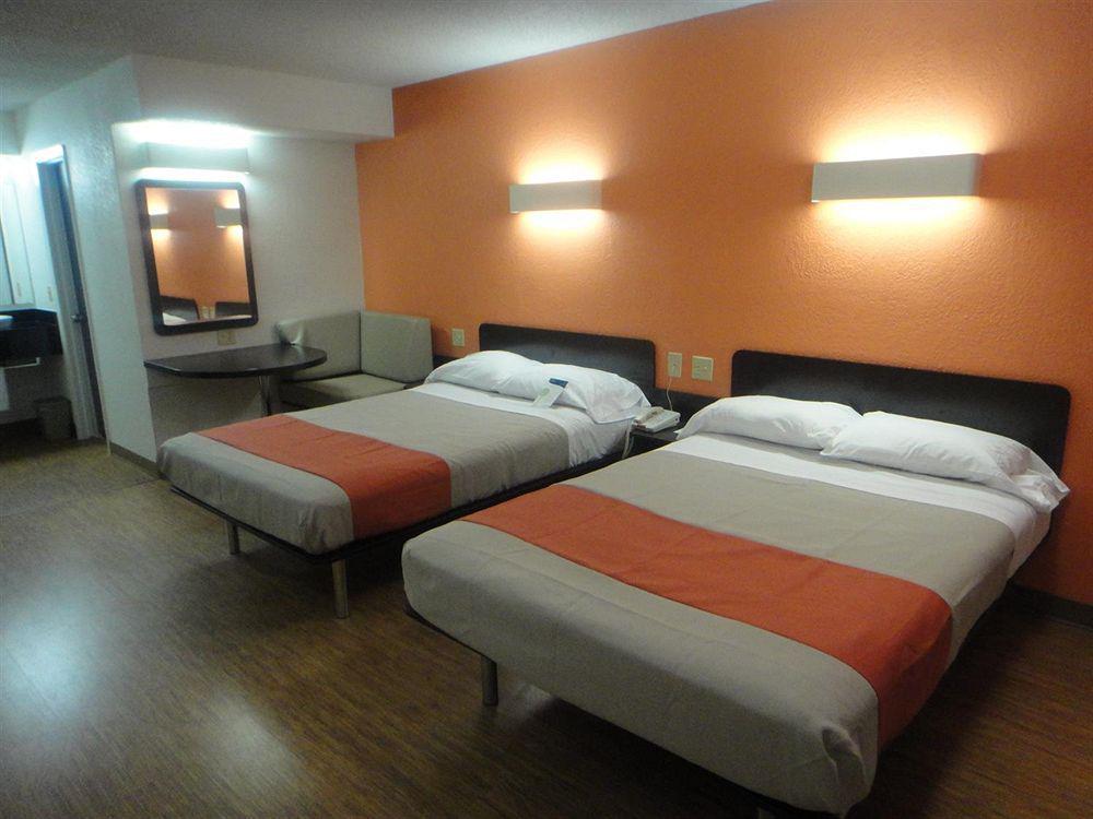 Motel 6-Boerne, Tx ภายนอก รูปภาพ